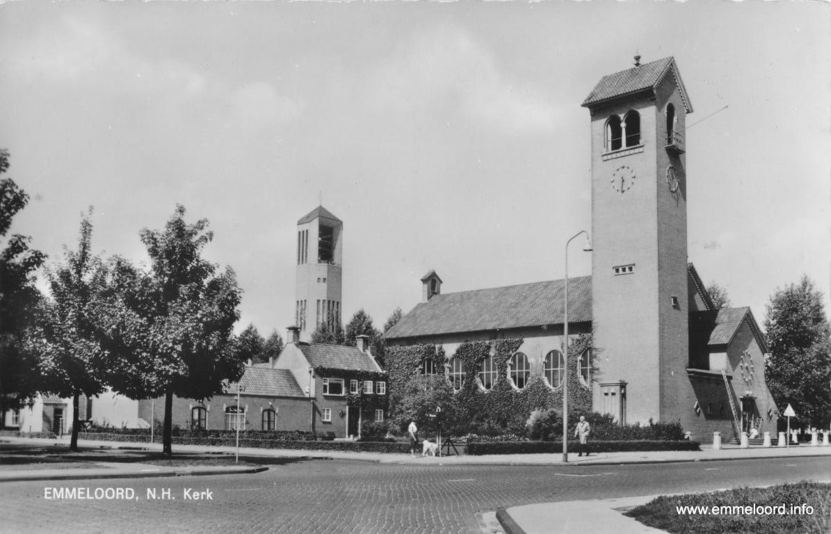 Kerk-Hoeksteen3.jpg
